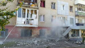 Число пострадавших при обстреле дома в Запорожской области выросло до 12